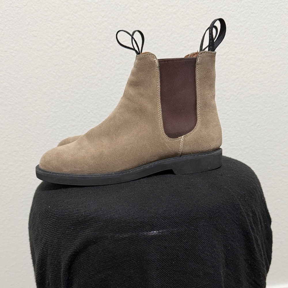 🔥SALE🔥Sebago Taupe Chelsea Ankle Boots